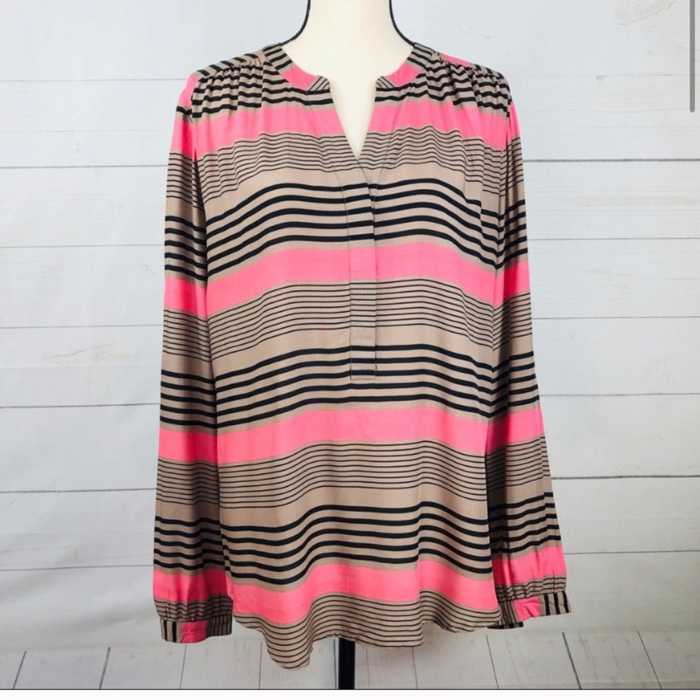 Ann Taylor LOFT V-neck Long Sleeve Pullover Sz L